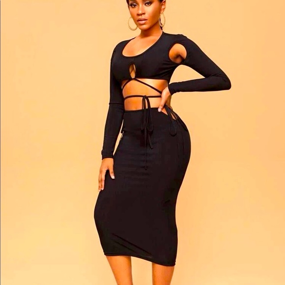 2 Piece Skirt Set - Picture 2 of 5